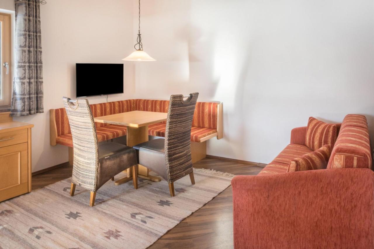 Julia Apartment